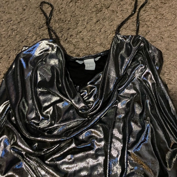 Silver drape Tanktop - Picture 3 of 4